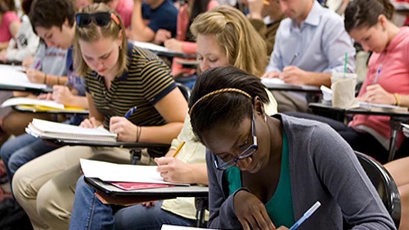 Image of classroom with students